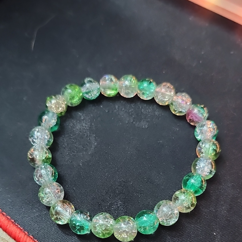 Green Glass Bead Bracelet